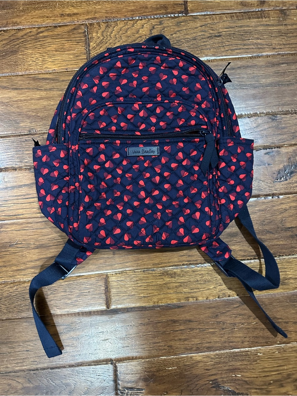 New Without Tags Vera Bradley backpack in the "Sweethearts" quilted pattern - Picture 2 of 6